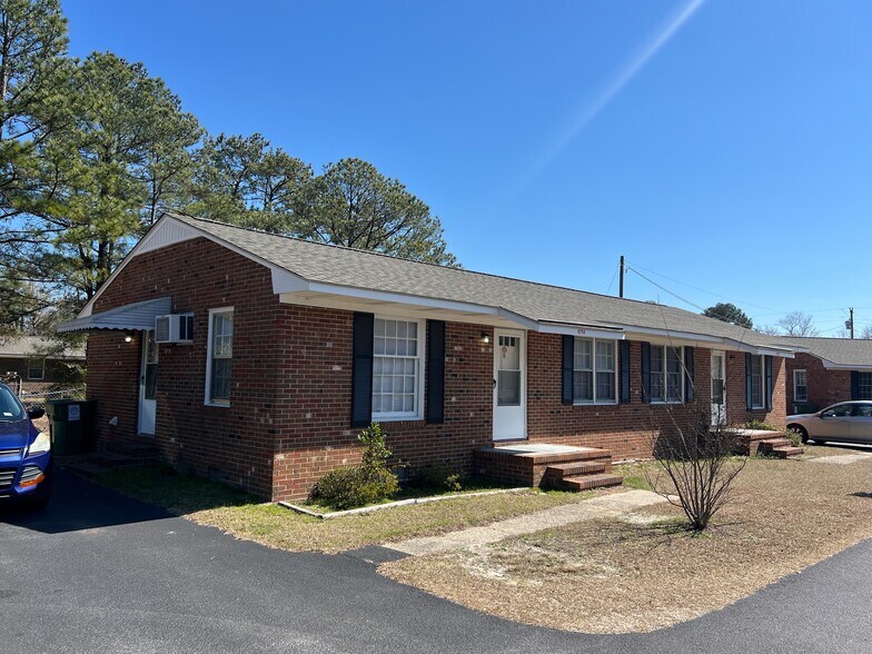 More Photos Of 6043 Charles Ave, Fayetteville Apartments For Sale