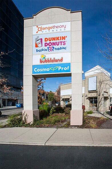 More Photos Of 2247 N Milwaukee Ave, Chicago Freestanding For Lease