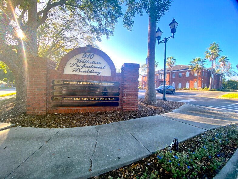 More Photos Of 910 Williston Park Pt, Lake Mary Medical For Sale
