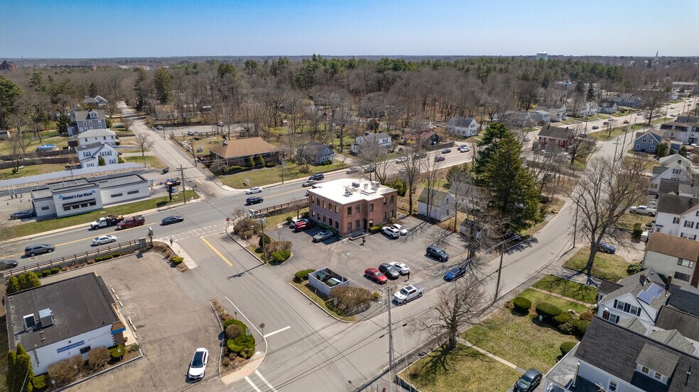 More Photos Of 571 Main St, Weymouth Medical For Lease