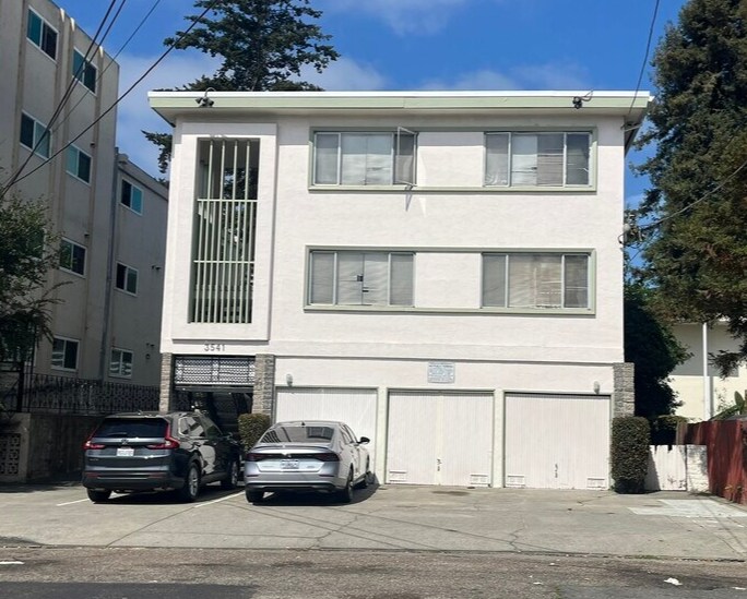 More Photos Of 3541 Dimond Ave, Oakland Apartments For Sale