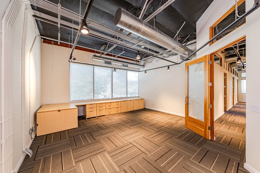 More Photos Of 8949 Irvine Center Dr, Irvine Office For Sale