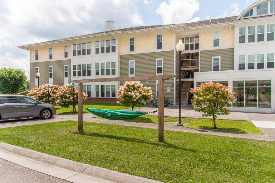 More Photos Of 5606 Campus Ridge Dr, Wise Multifamily For Sale