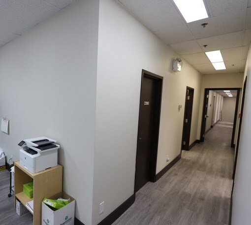 More Photos Of 8615 48th St SE, Calgary Warehouse For Sale