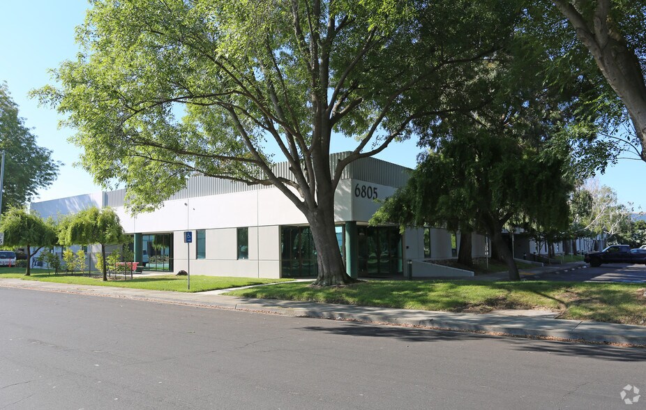 More Photos Of 6805 Sierra Ct, Dublin Research And Development For Lease