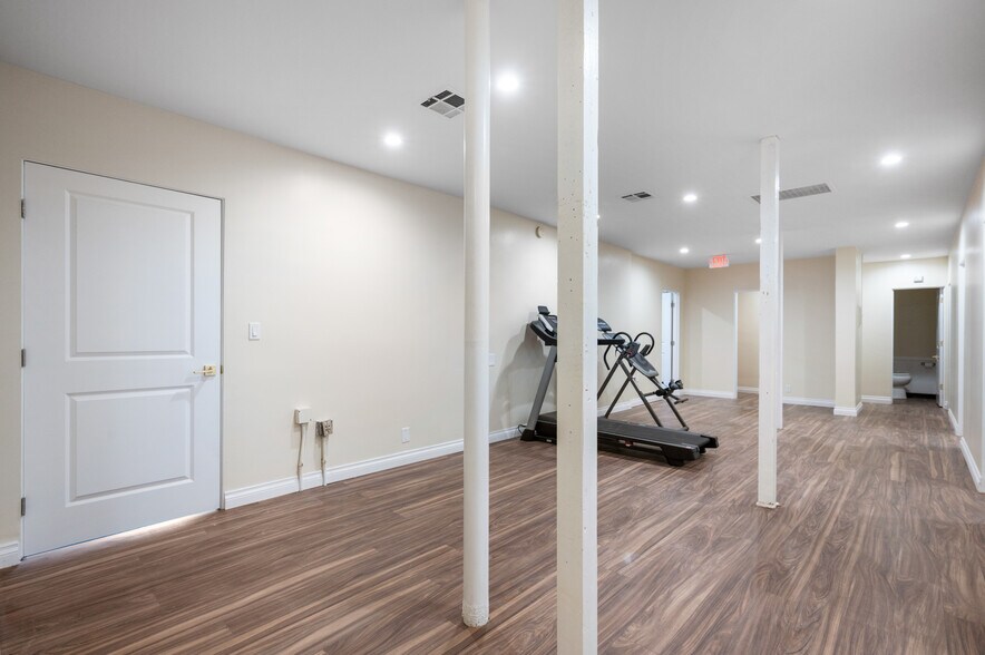 More Photos Of 26510-26516 Crenshaw Blvd, Rolling Hills Medical For Lease