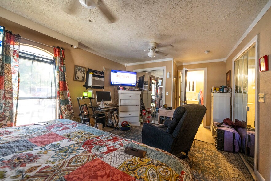 More Photos Of 433 Se Lake St, Stuart Apartments For Sale