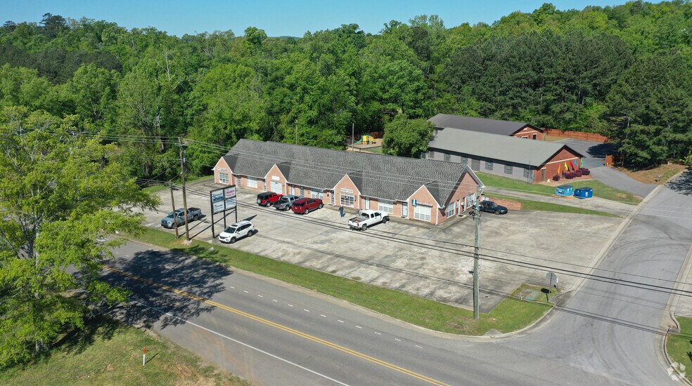 More Photos Of 7018 Gadsden Hwy, Trussville Office For Lease