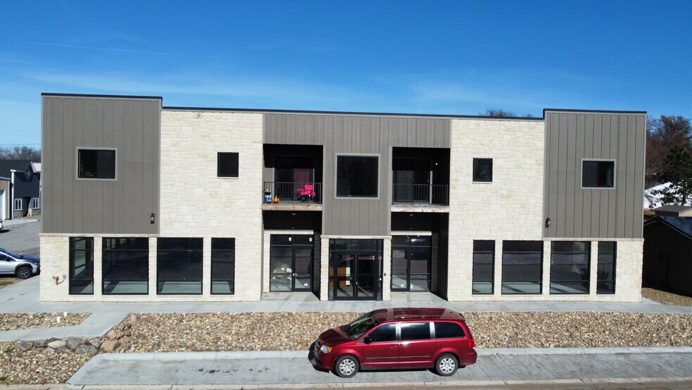 More Photos Of 102 Locust St, Hickman Apartments For Sale