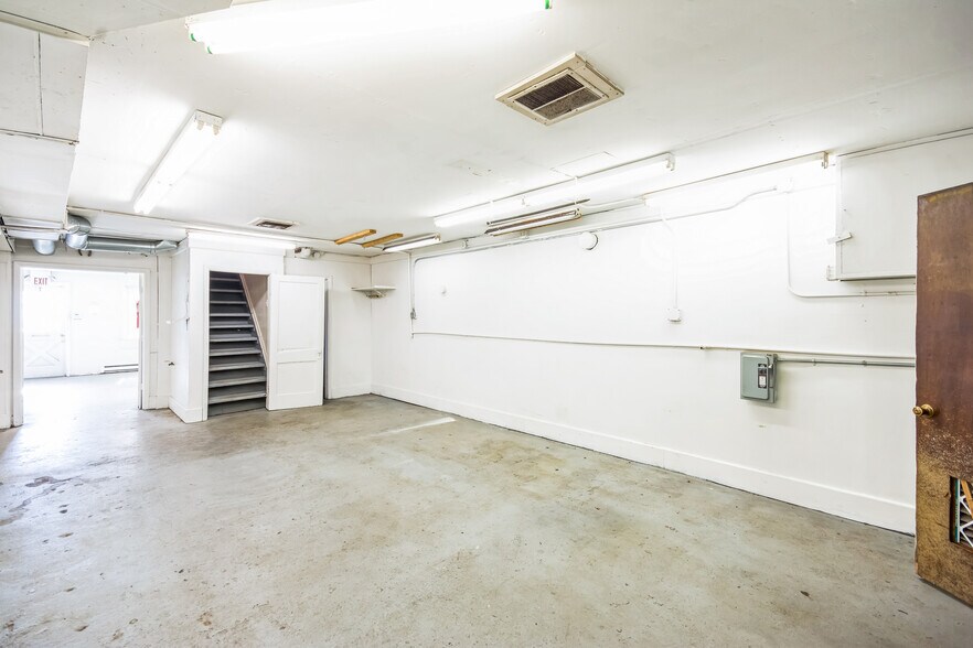 More Photos Of 6 Spring St, Jamesburg Warehouse For Sale