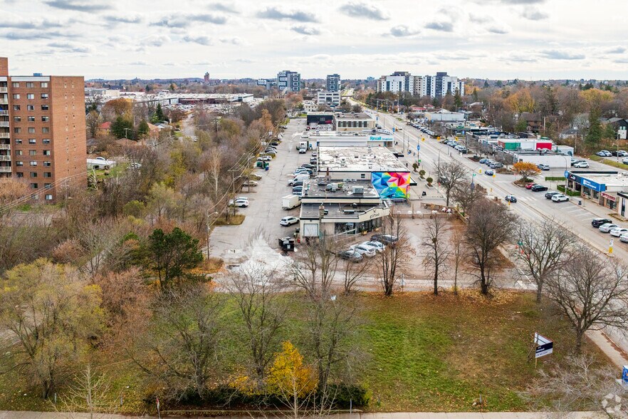 More Photos Of 115 Union Blvd, Kitchener Land For Sale