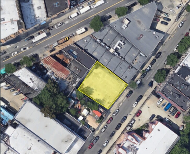 Primary Photo Of 1100 Flushing Ave, Brooklyn Land For Lease