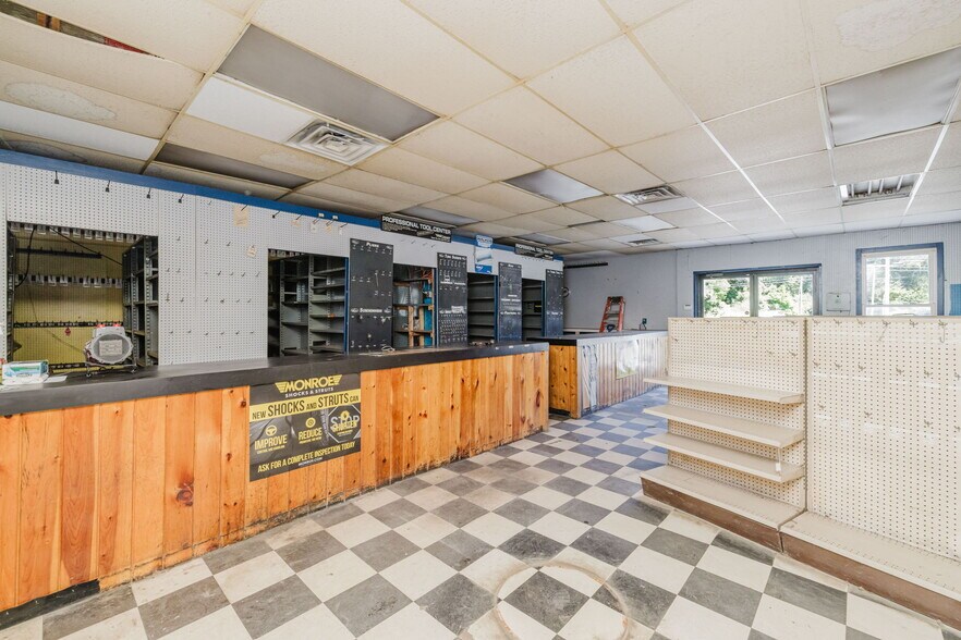 More Photos Of 817 State Rd, Westport Freestanding For Sale