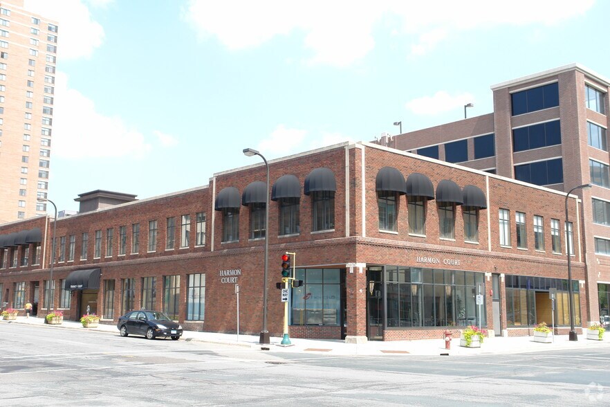 More Photos Of 1112-1128 Harmon Pl, Minneapolis Office For Lease