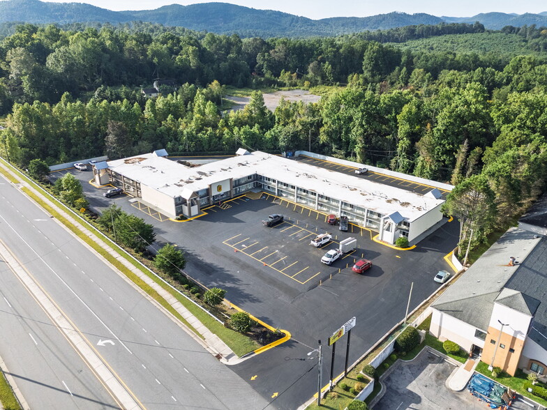More Photos Of 2402 S Sterling St, Morganton Hotel For Sale