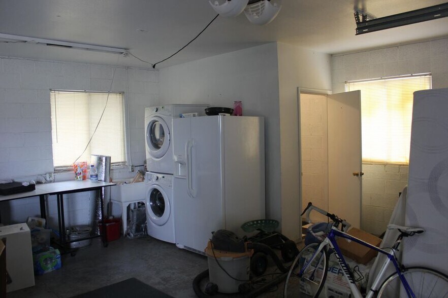 More Photos Of 1157 S Main St, Cedar City Auto Repair For Sale