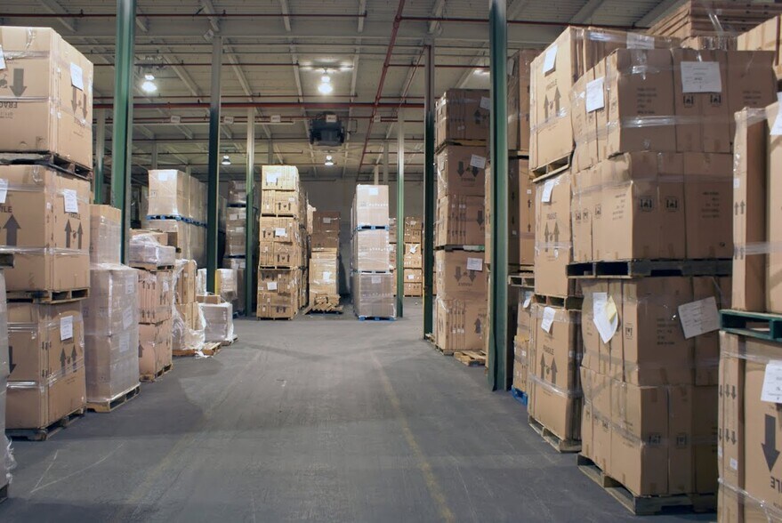 More Photos Of 83-139 Distribution Way, Plattsburgh Warehouse For Lease