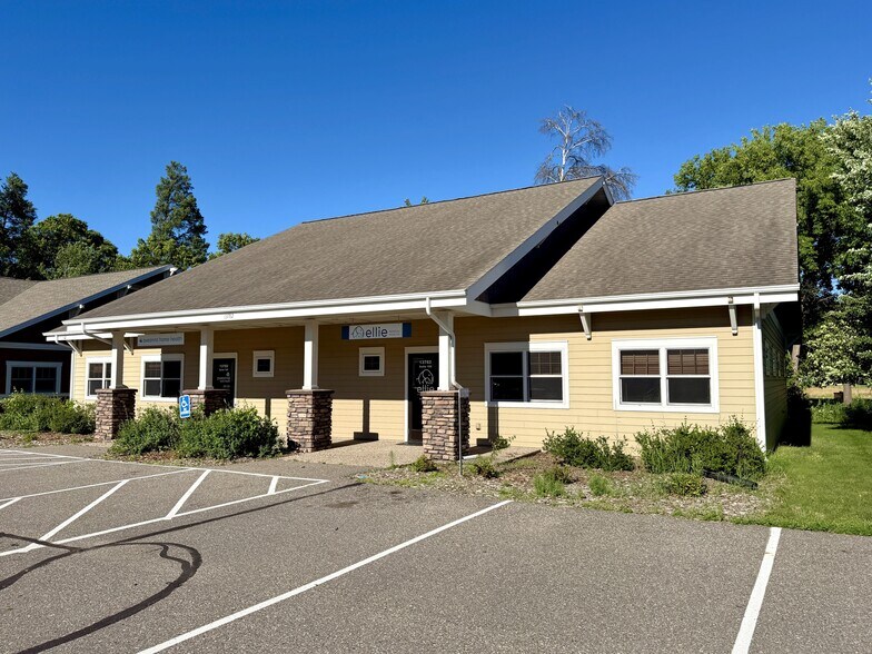 More Photos Of 13782 Bluestem Ct, Baxter Office For Lease