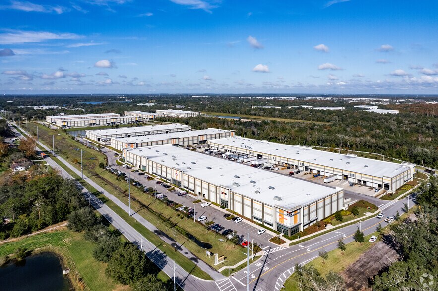 More Photos Of 3399 Wd Judge Dr, Orlando Unknown For Lease