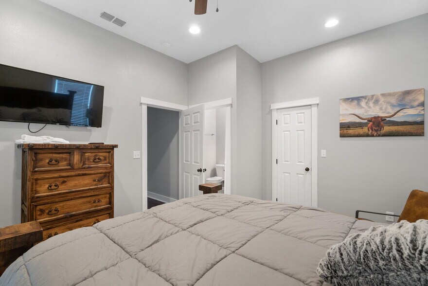 More Photos Of 471 State Highway 67, Graham Specialty For Sale