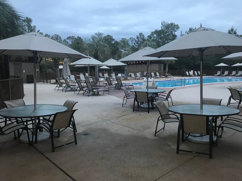 More Photos Of 2050 W County Highway 30A, Santa Rosa Beach Loft Creative Space For Sale