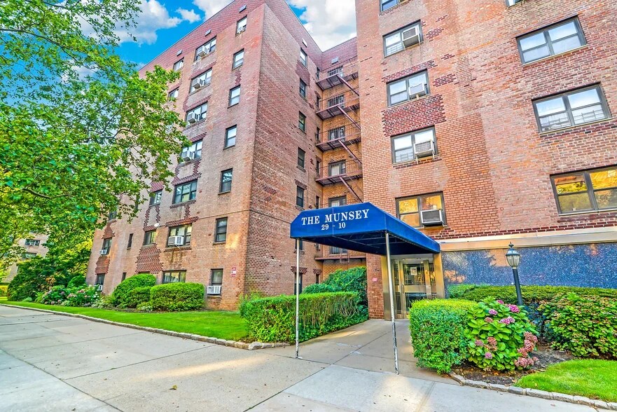 More Photos Of 2910 137th St, Flushing Apartments For Lease