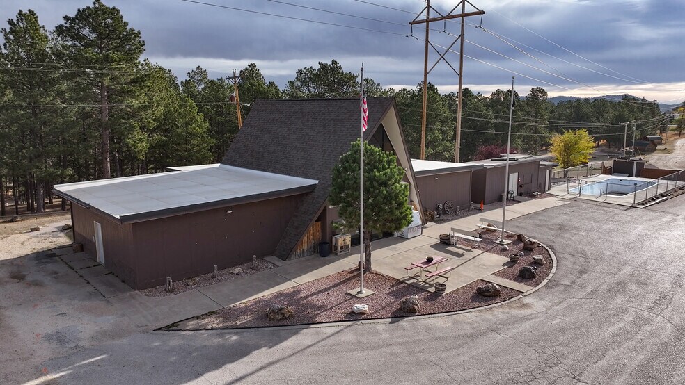 More Photos Of 1116 N 5th St, Custer Trailer Camper Park For Sale