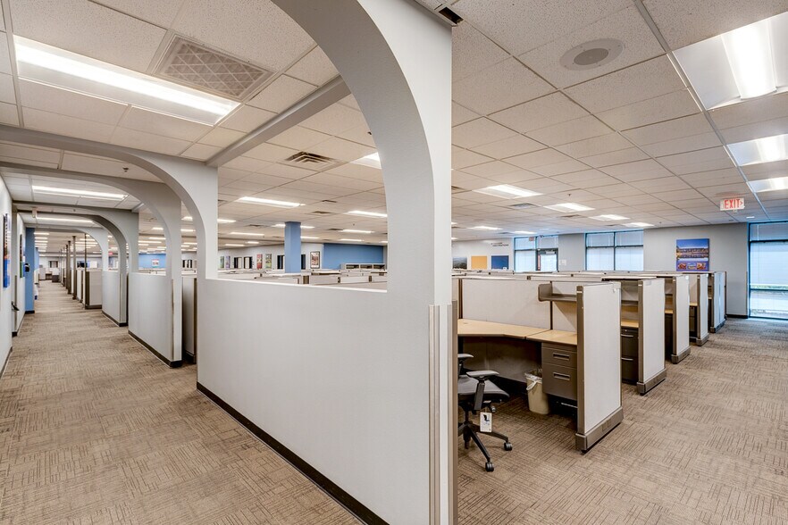 More Photos Of 10750 W Charleston Blvd, Las Vegas Office For Lease