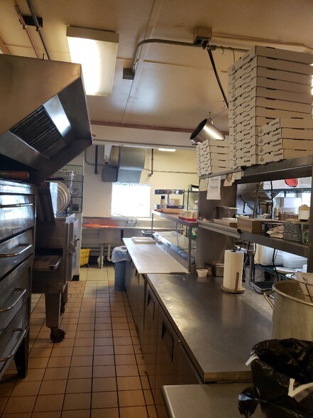 More Photos Of 10980 Dunnigan Rd, Emmett Restaurant For Sale