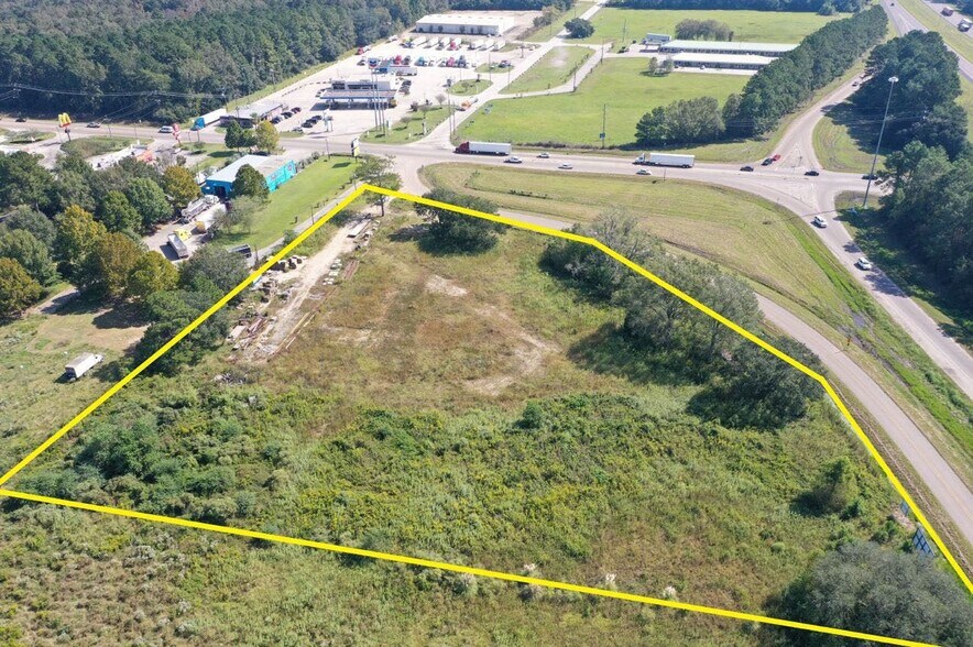 More Photos Of Service Rd @ LA-3158, Hammond Land For Sale