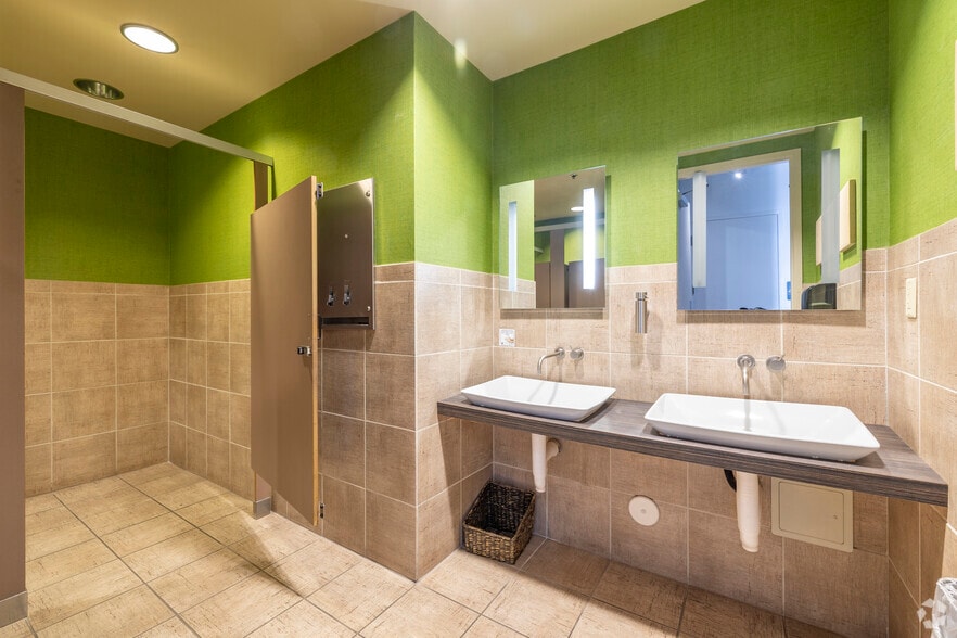 More Photos Of 21 E 6th St, Tempe Loft Creative Space For Sale