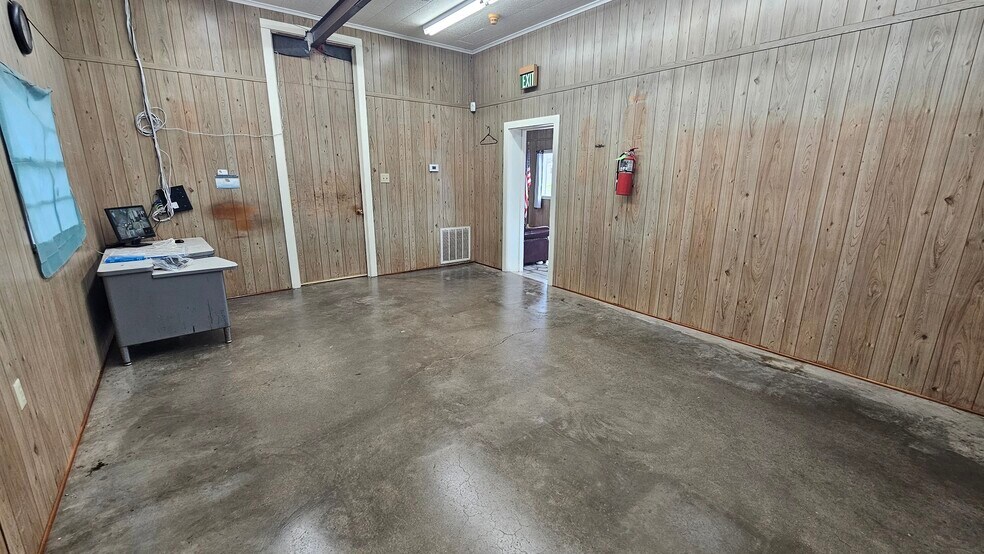 More Photos Of 2630 Desiard St, Monroe Storefront Retail Office For Sale