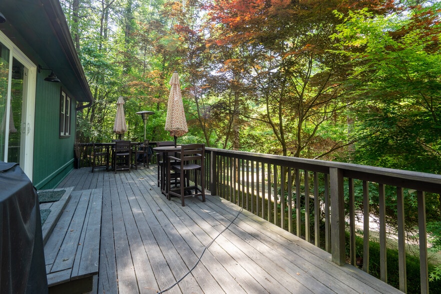 More Photos Of 38 Camp Ultima Blvd, Franklin Hospitality For Sale