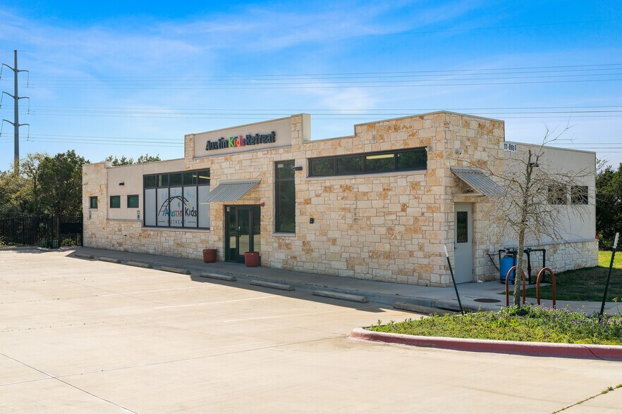 More Photos Of 6111 N FM 620, Austin Daycare Center For Lease