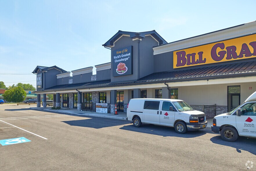 More Photos Of 964 Ridge Rd, Webster Storefront For Lease