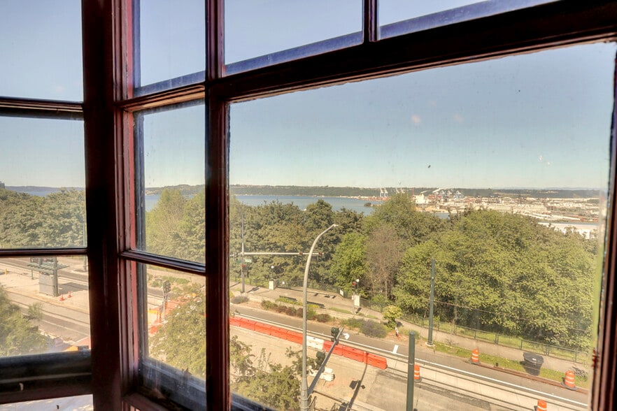 More Photos Of 401 Broadway, Tacoma Loft Creative Space For Lease