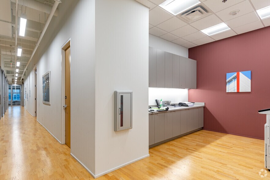 More Photos Of 715 Peachtree St NE, Atlanta Office For Lease