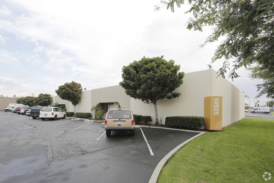 Primary Photo Of 10925 Kalama River Ave, Fountain Valley Unknown For Lease