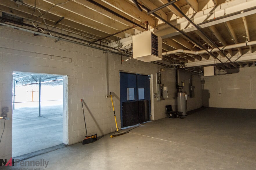 More Photos Of 18 Arctic Pky, Ewing Storefront For Lease