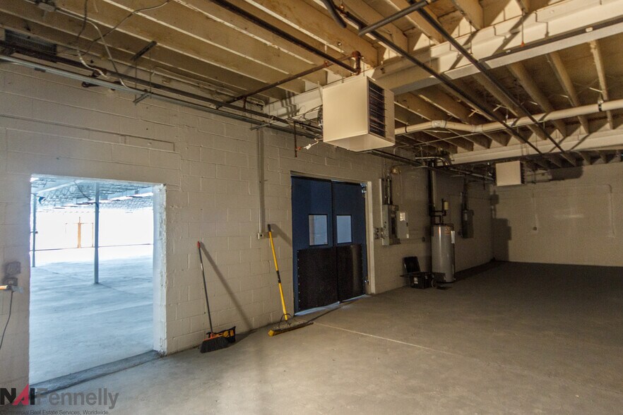 More Photos Of 18 Arctic Pky, Ewing Storefront For Lease