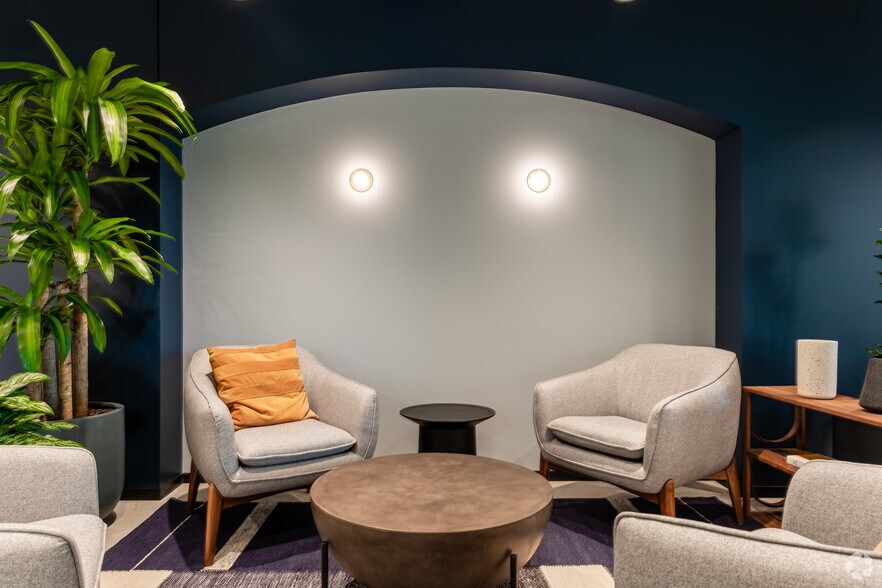 More Photos Of 131 Dartmouth St, Boston Coworking Space
