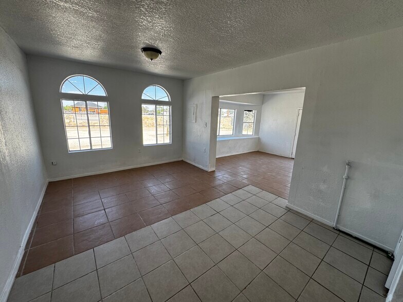 More Photos Of 11601 Valle Bajo Rd, Socorro Apartments For Sale