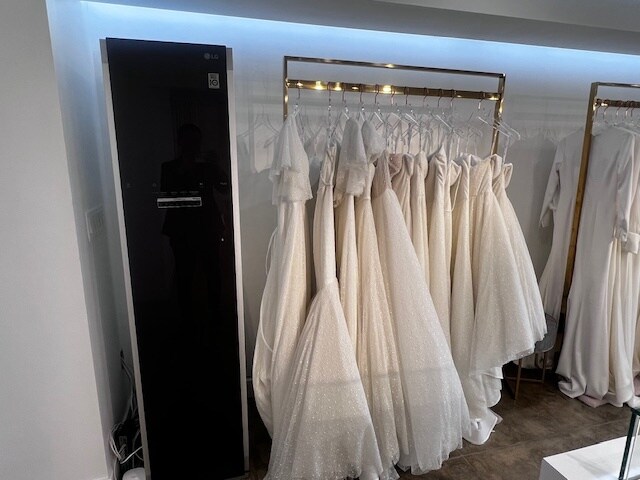 More Photos Of 330 N Western Ave, Los Angeles Storefront Retail Office For Lease