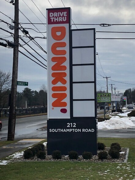 More Photos Of 212 Southampton Rd, Westfield Freestanding For Lease