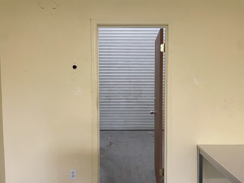 More Photos Of 5656 Isabelle Ave, Port Orange Unknown For Lease