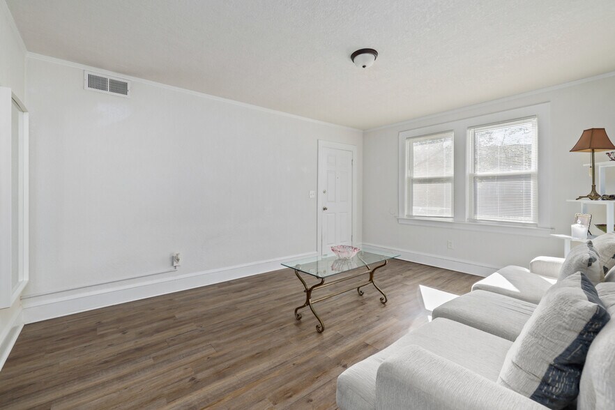 More Photos Of 817 Cedar St, Jacksonville Apartments For Sale