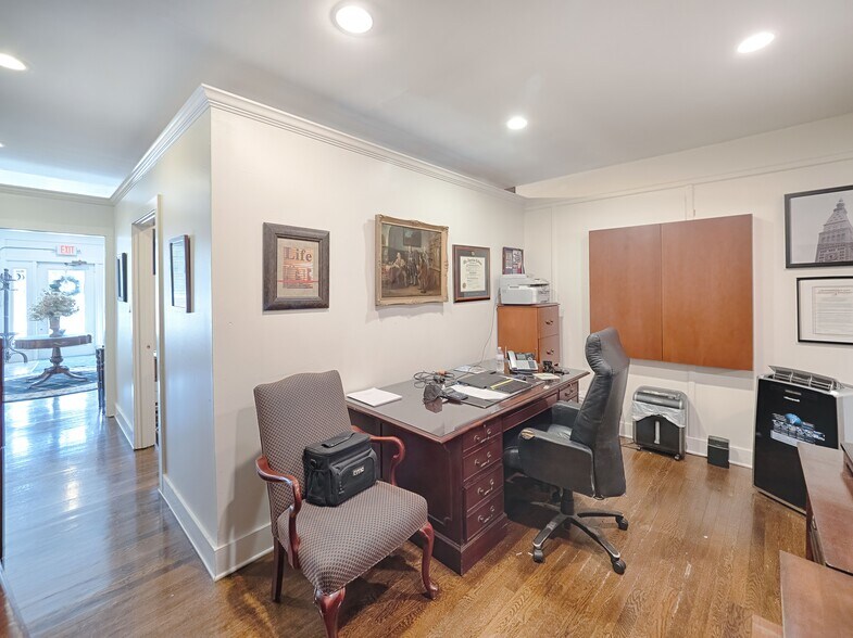 More Photos Of 259 Main St, White House Station Office Residential For Lease