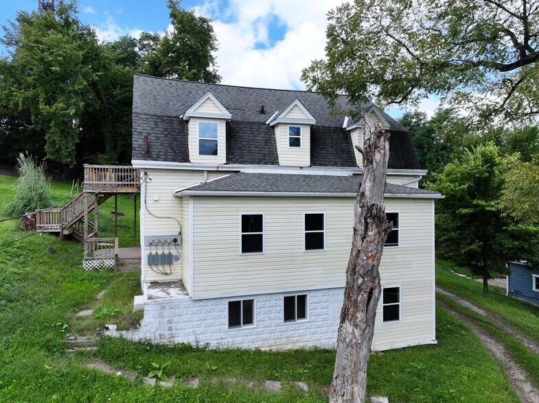 More Photos Of 1116 Oneil Blvd, McKeesport Multifamily For Sale