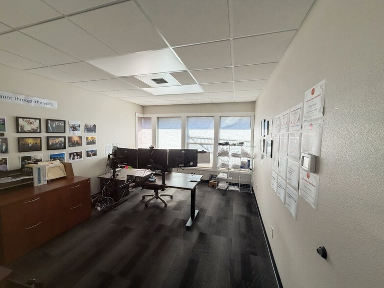 More Photos Of 921 40th Ave SW, Puyallup Medical For Sale