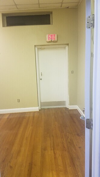 More Photos Of 5 Clusters Ct, Columbia Office For Lease